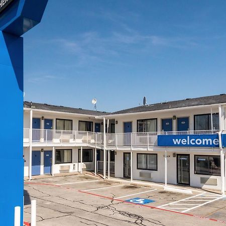 Motel 6 Fort Worth North Haltom City Екстериор снимка